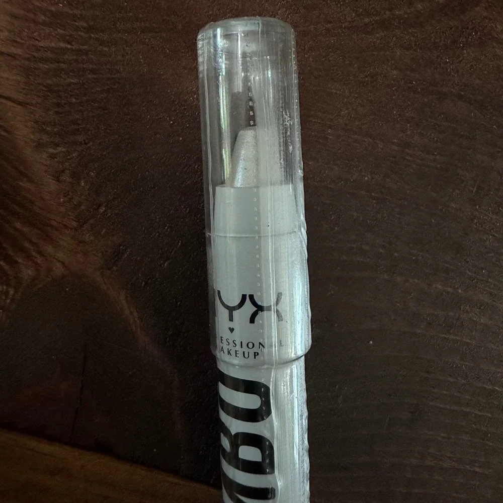 NYX Jumbo Eye Pencil Milk White Eyeliner Eyeshadow Crayon 604 NEW Sealed